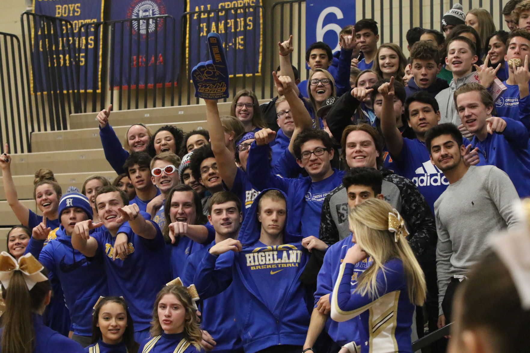 Faces: Highland Holiday Hoopfest